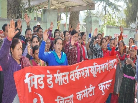 agitation of mid day meal